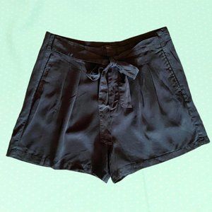 NWT Vero Moda high waist black shorts waist tie